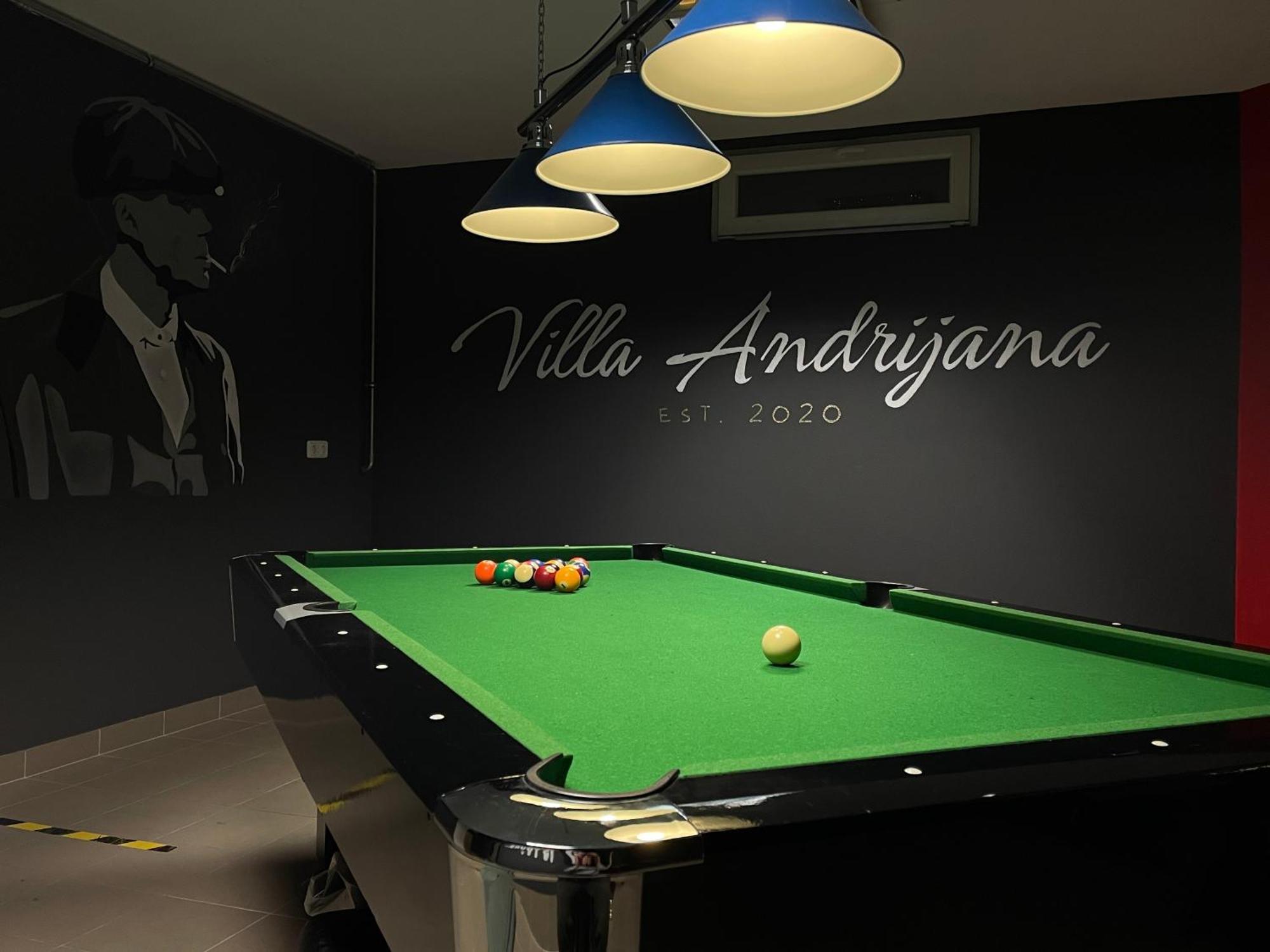 Villa Andrijana - Exclusively Yours - Family Getaway With Private Pool Kaštela المظهر الخارجي الصورة