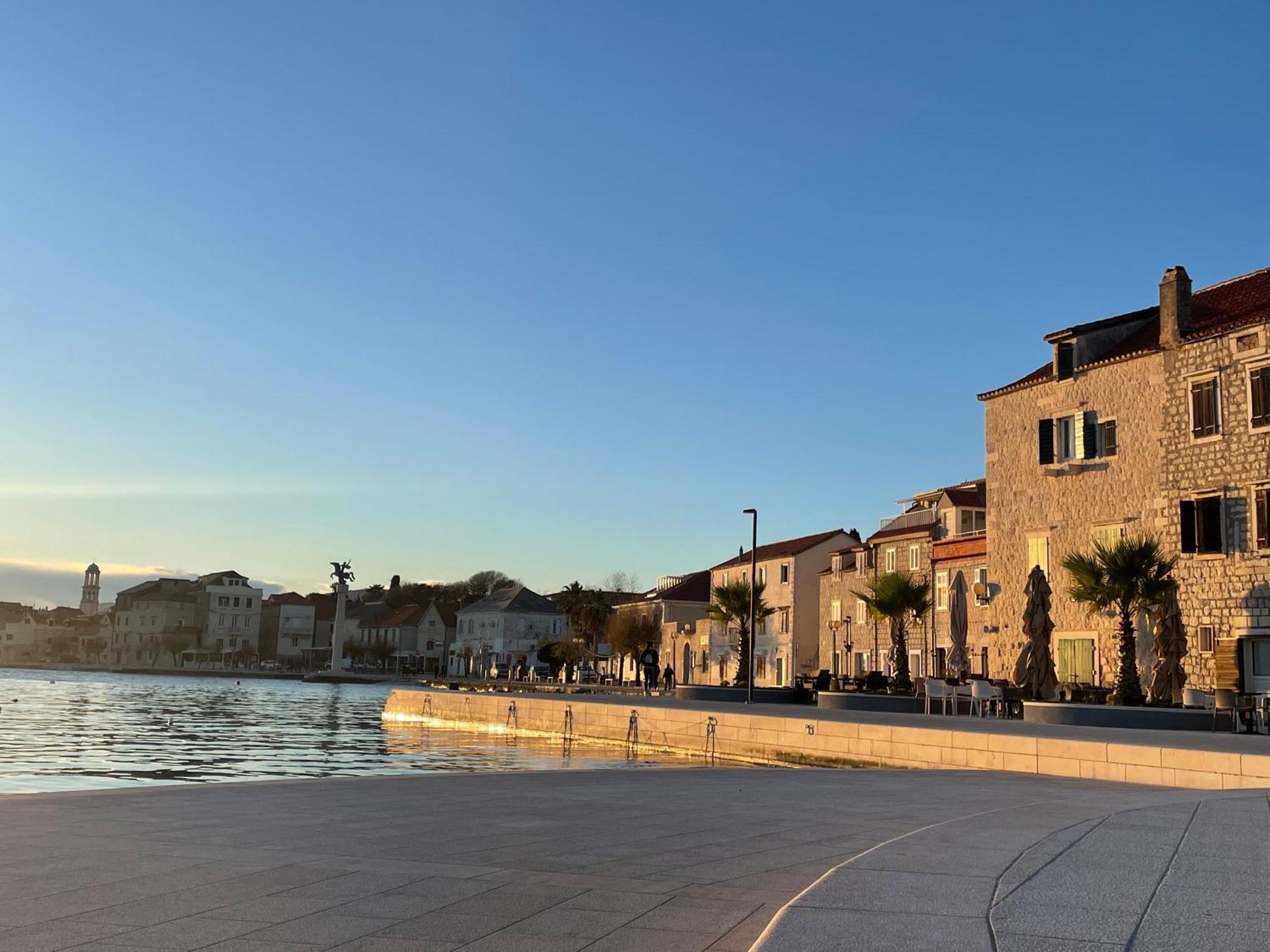 Villa Andrijana - Exclusively Yours - Family Getaway With Private Pool Kaštela المظهر الخارجي الصورة