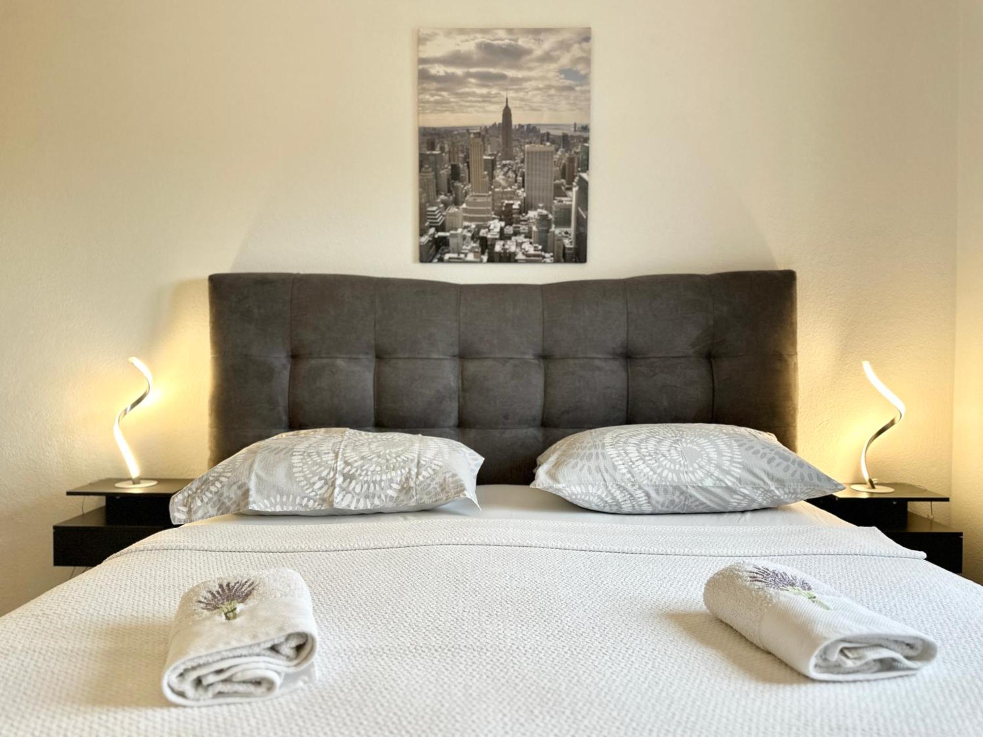 Villa Andrijana - Exclusively Yours - Family Getaway With Private Pool Kaštela المظهر الخارجي الصورة