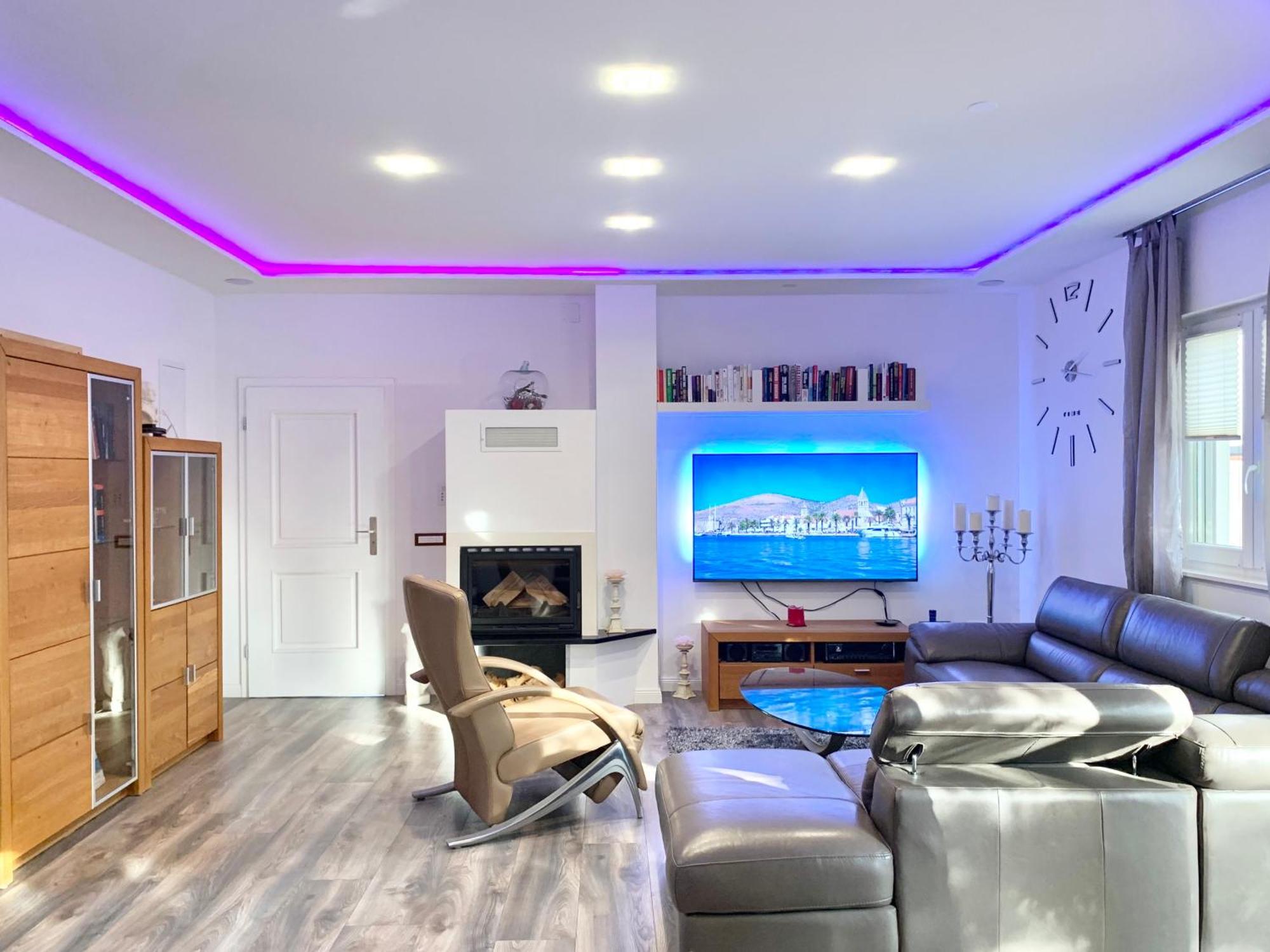 Villa Andrijana - Exclusively Yours - Family Getaway With Private Pool Kaštela المظهر الخارجي الصورة