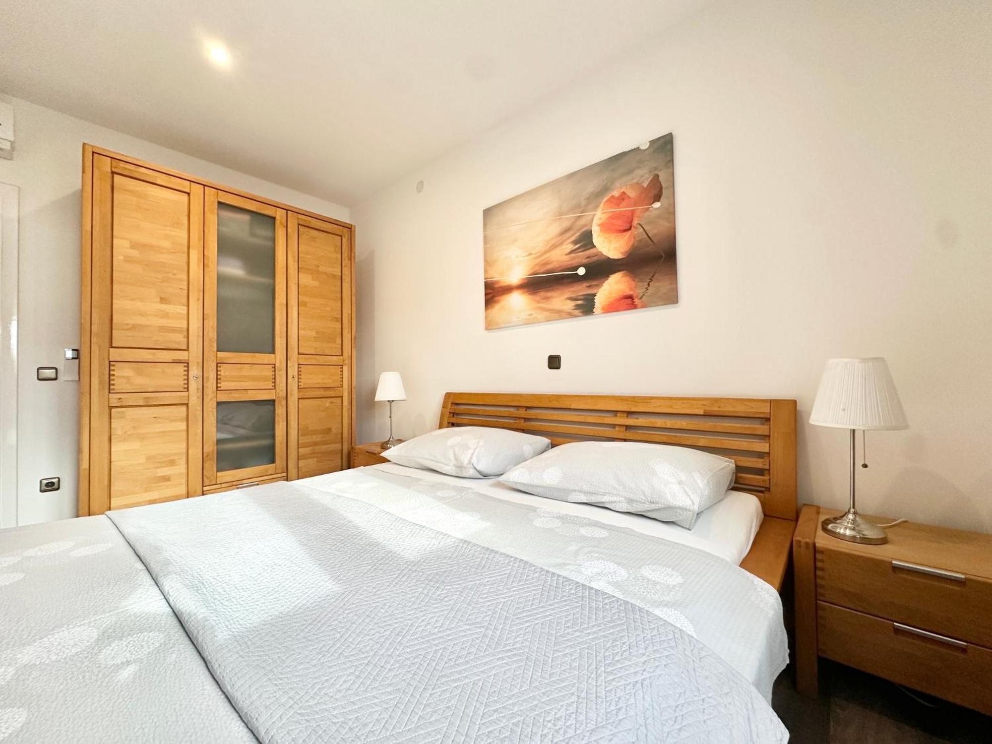 Villa Andrijana - Exclusively Yours - Family Getaway With Private Pool Kaštela المظهر الخارجي الصورة